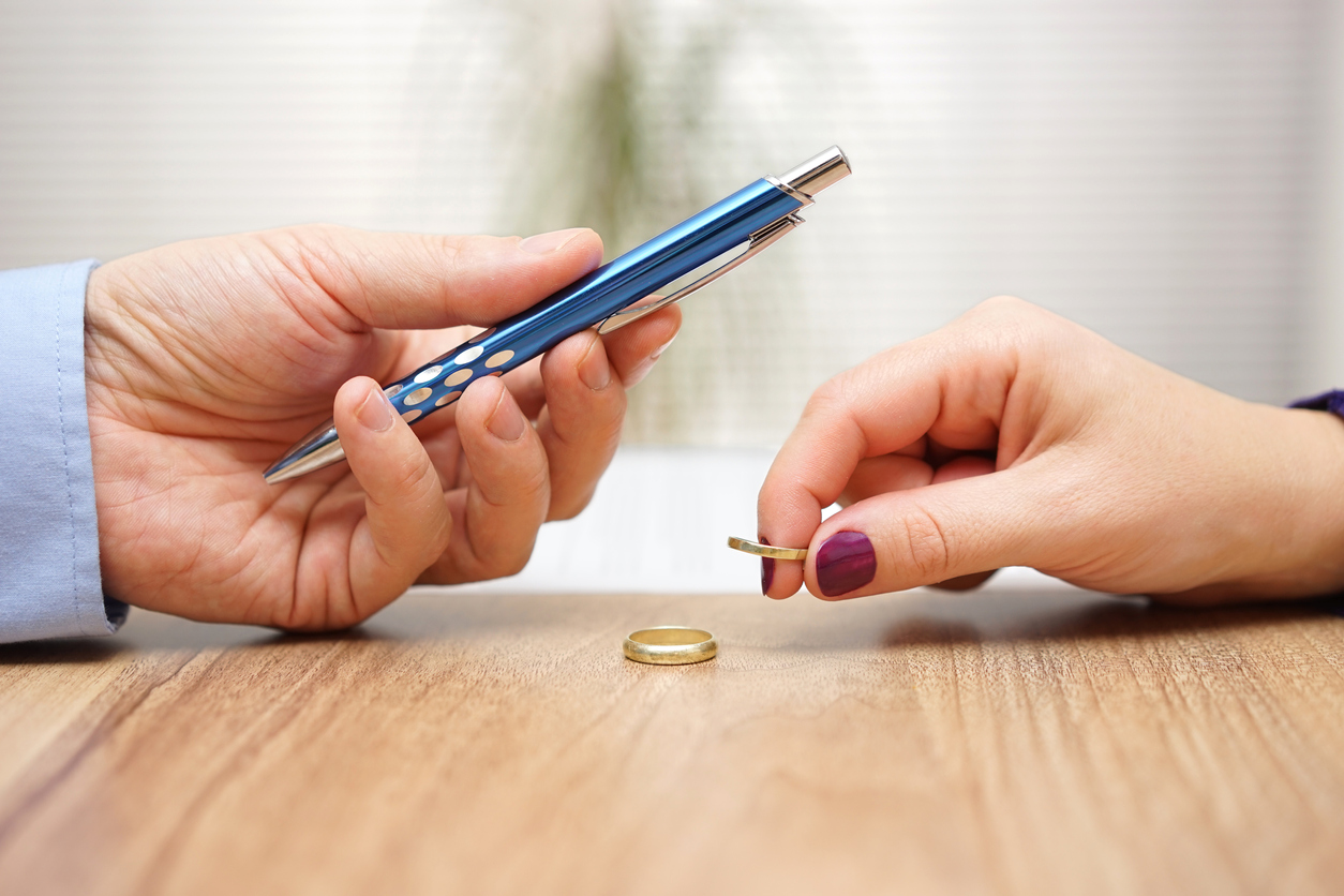 What To Do If Your Spouse Will Not Sign A Separation Agreement